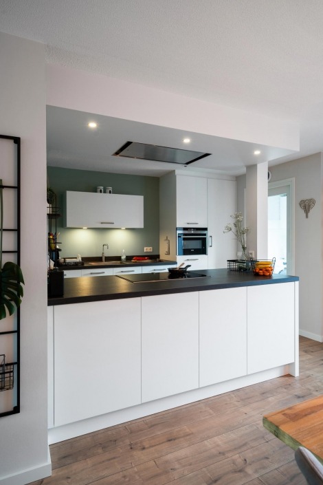 elegante witte keuken